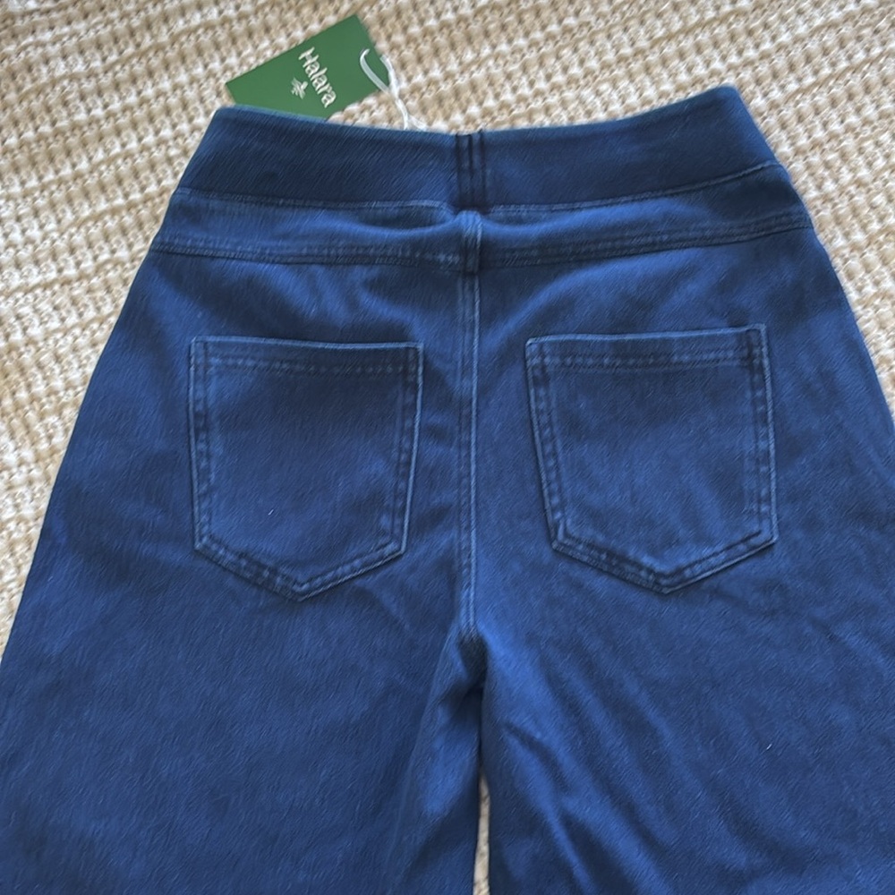 Halara Flex High-Waisted Stretchy Knit Jeans - Picture 6 of 10